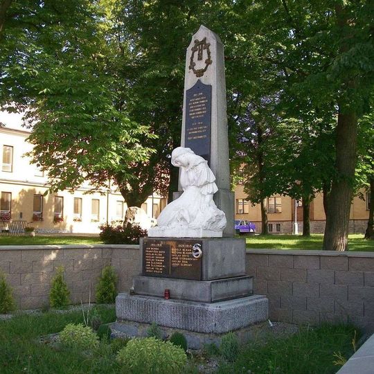 Pomník padlým v Nezvěsticích