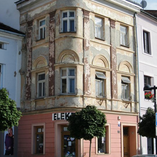 Hlavní náměstí 5