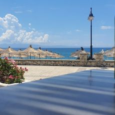 Plazhi i Qeparos