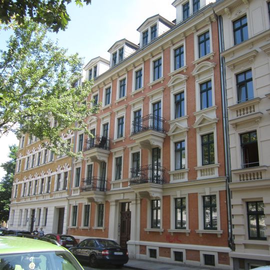 Mietshaus Elsastraße 4