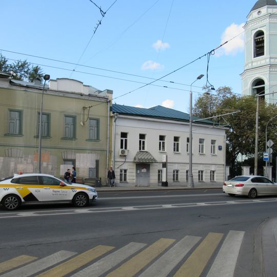 Дом причта храма св. прп. Сергия Радонежского в Рогожской ямской слободе