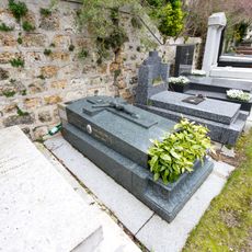 Grave of Jouvin