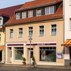 Wohnhaus in geschlossener Bebauung Markt 21