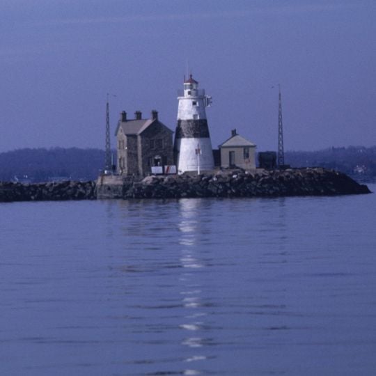 Execution Rocks Light