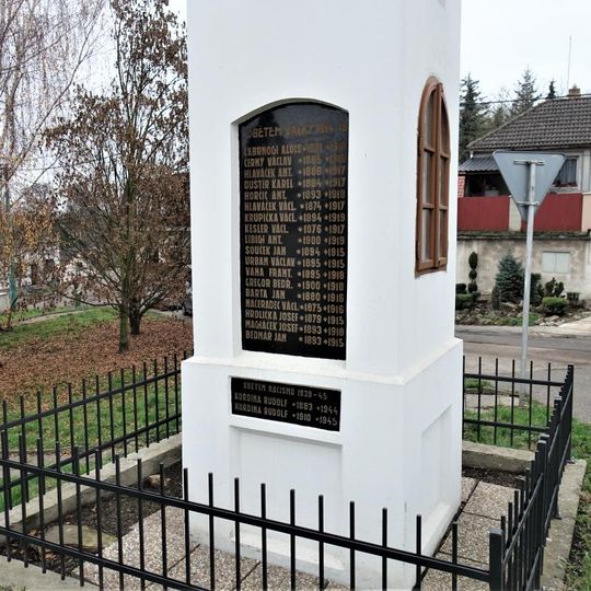 Pamětní deska padlým na zvoničce v Obodři