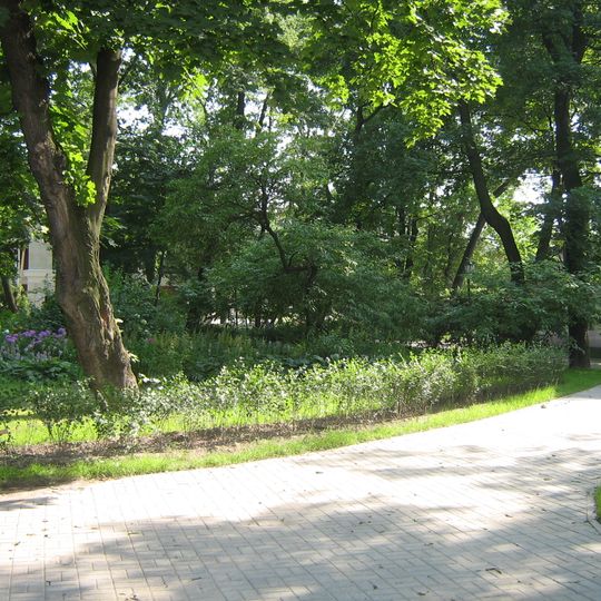 Izmailovsky garden