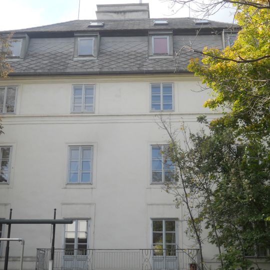 Ansitz, ehemals Villa Palffy