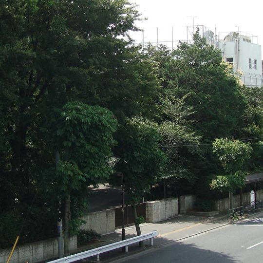Keio Yochisha Elementary School