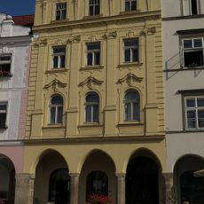 Náměstí Míru 137