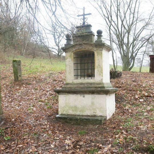 Kaplička Loučení Ježíše s Pannou Marií u cesty ke Kalvárii v Ostrém
