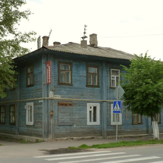 Дом Суздальцева