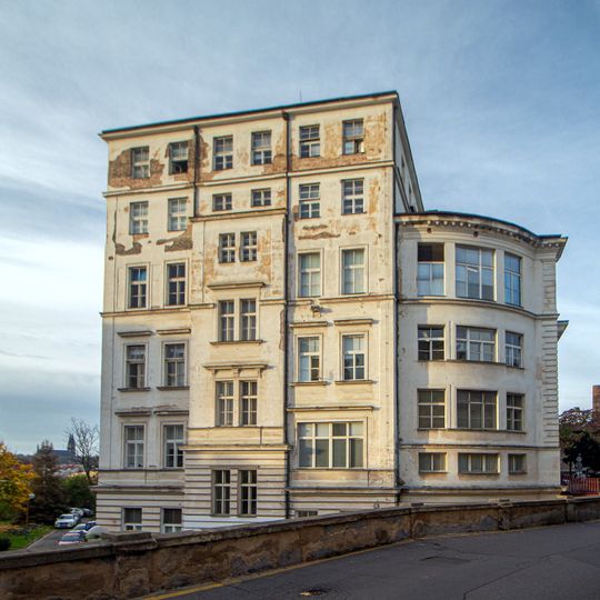 Pavilon A6 VFN - oční klinika a onkologická klinika