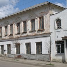 Дом жилой с магазином (Ефремов)