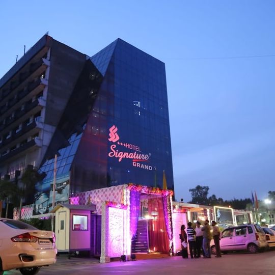 Signature Grand