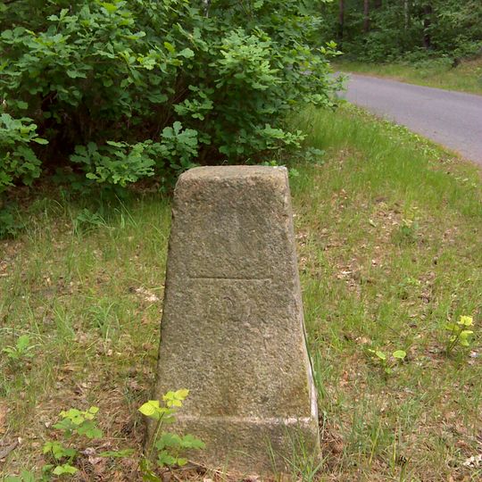 Sächsisch-Preußischer Grenzstein: Pilar Nr. 121