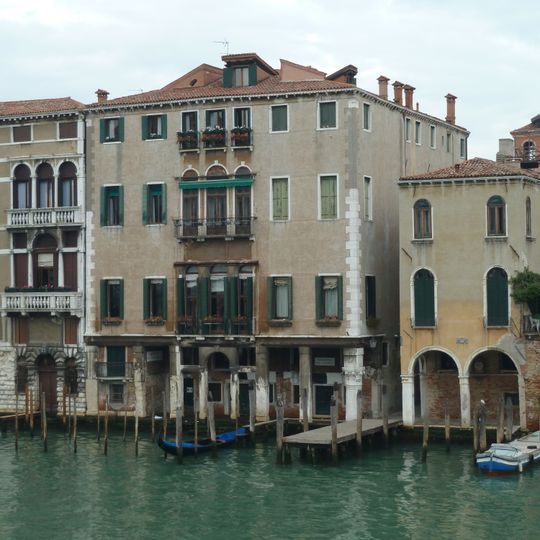 Palazzo Contarini Pisani