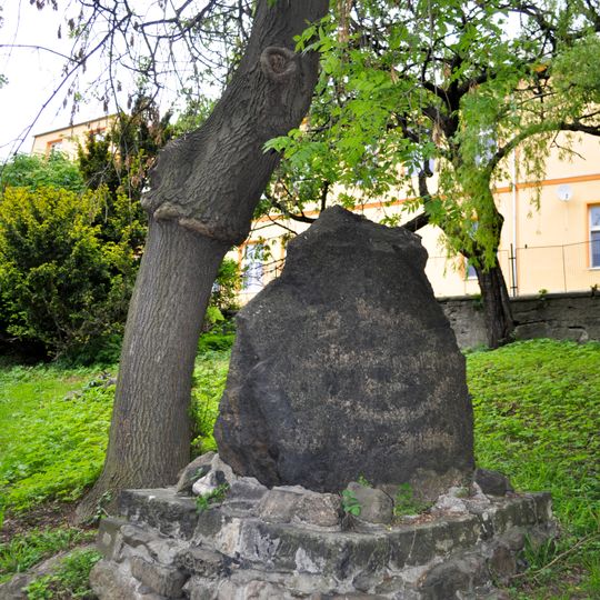Pomník obětem 1.světové války ve Školní ulici v Horním Jiřetíně