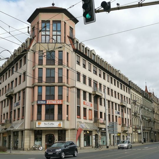 Bautzner Straße 49/Martin-Luther-Straße 2