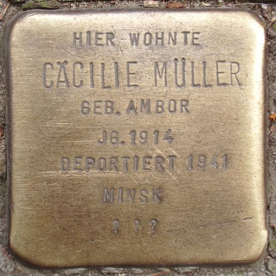 Stolperstein en memoria de Cäcilie Müller