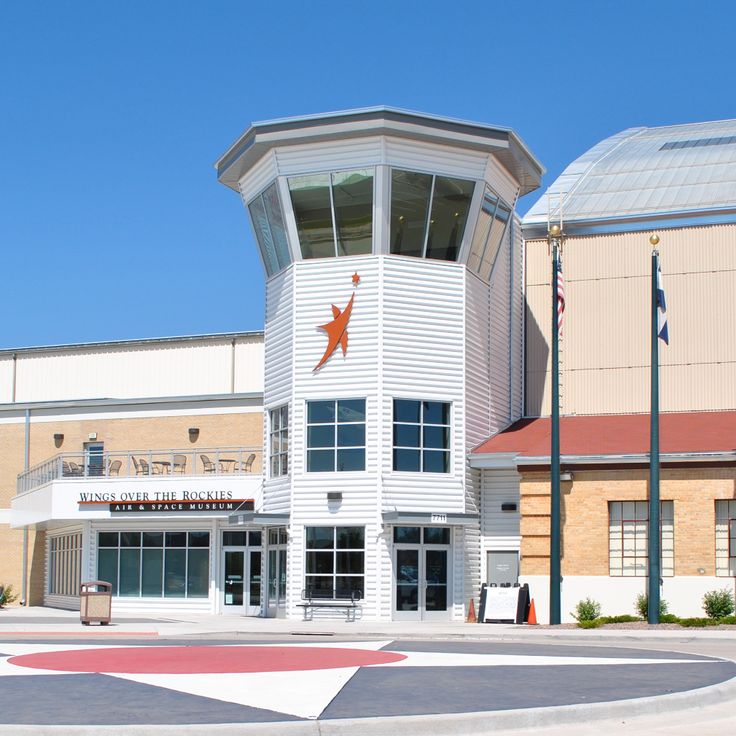 Museu do Ar e do Espaço Wings Over the Rockies