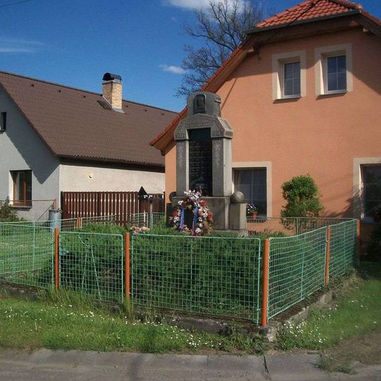 Pomník padlým ve Svojkovicích