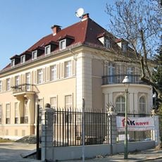 Wohnhaus Kirschenallee 21A