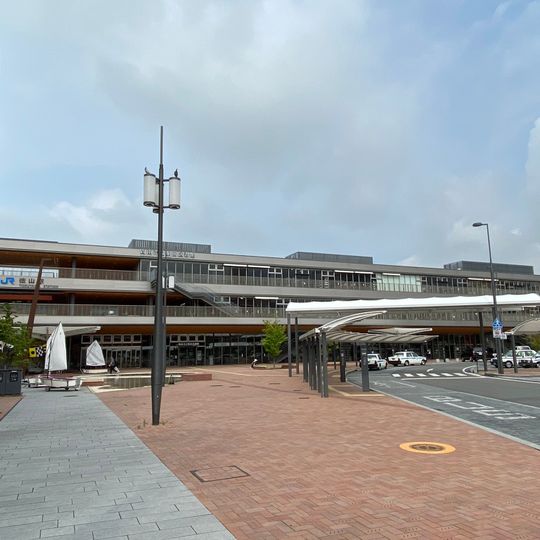 Tokuyama Station