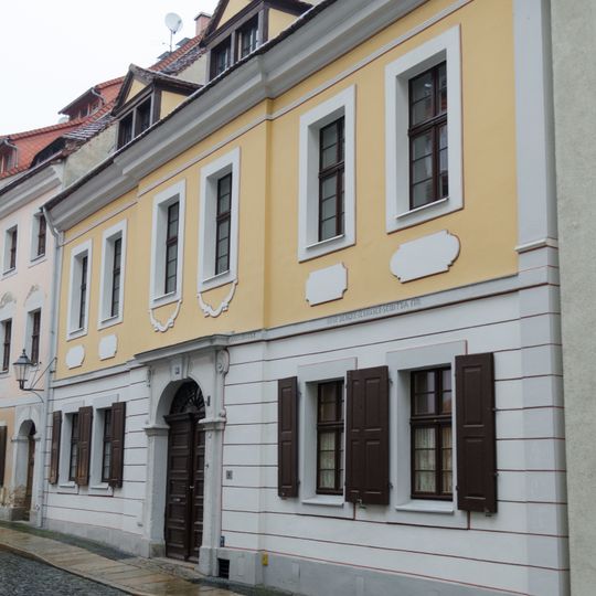 Wohnhaus in geschlossener Bebauung Kränzelstraße 34