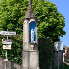 Croix Vernay avec la Vierge