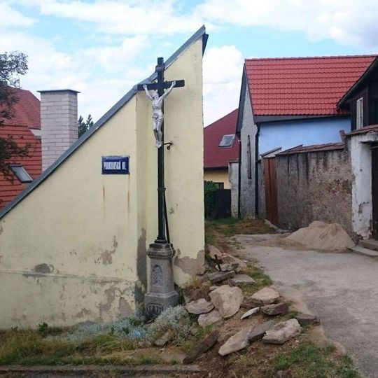 Kříž v Purkrabské ulici v Mladé Vožici
