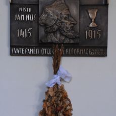 Pamětní deska Jana Husa v Libiši