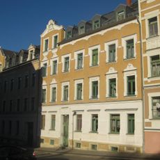 Mietshaus in geschlossener Bebauung Kantstraße 65