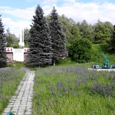 Монумент-стела советским воинам, защитникам города Волхова в годы Великой Отечественной войны (Волхов)