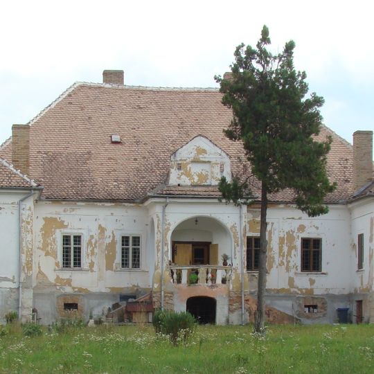 Alexe Breasovay house in Peșteana, Hunedoara