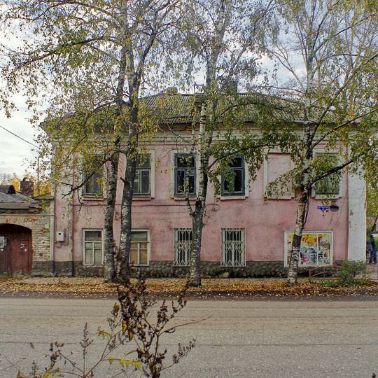 Rabochaya Street, 12