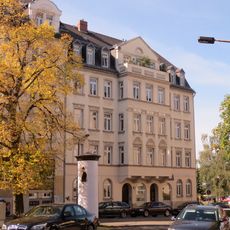 Mietshaus in halboffener Bebauung Erich-Mühsam-Straße 35
