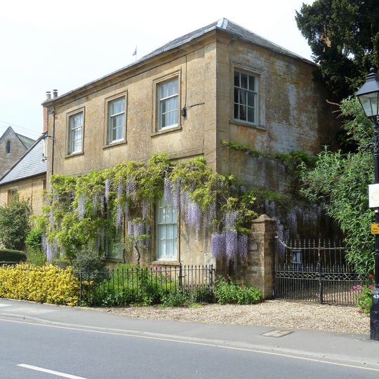 Church Lodge With Railings To East And Gateway To North East