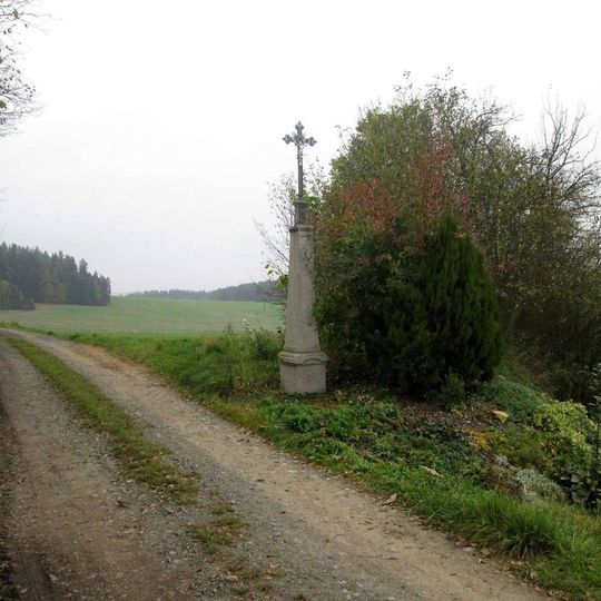 Kříž severovýchodně od Hornosína