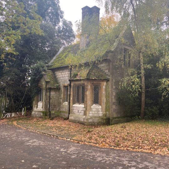 Former gatekeeper's lodge to Wanstead Infant Orphan Asylum