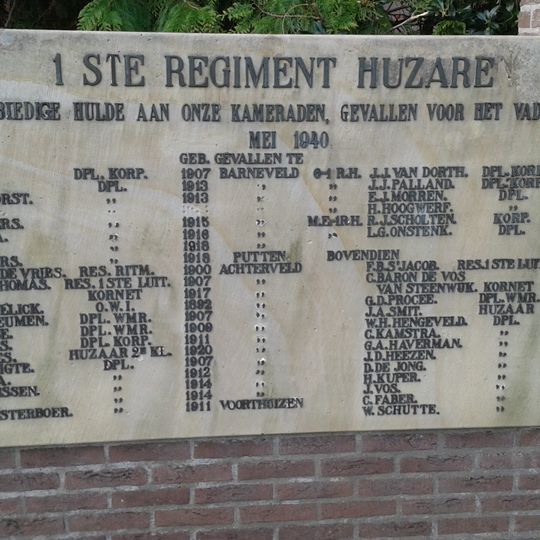 Monument voor het 1ste Regiment Huzaren