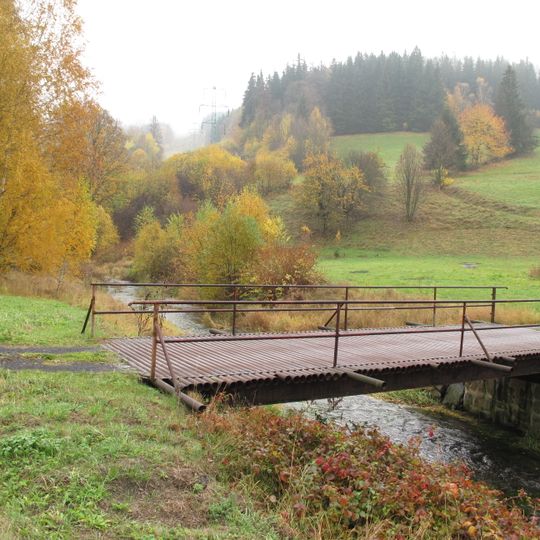 Most cesty k čp. 133 ve Spáleném přes Opavici