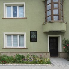 Pamětní deska Lukáše Škody v Hnojicích