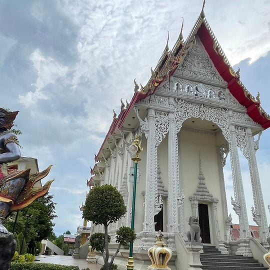 Wat Sam Ngam