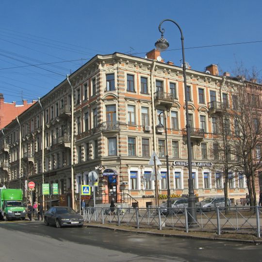 10 Linia, 5 - Bolshoi Prospekt, 37