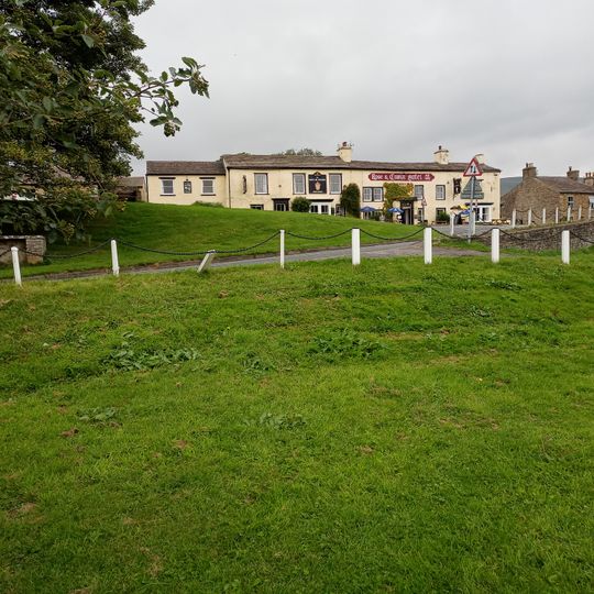 Rose And Crown Hotel