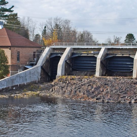 Crystal Falls Dam and Power Plant