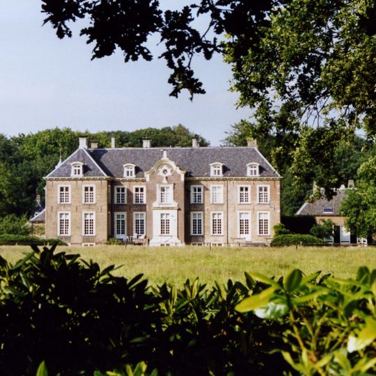 Ampsen: historische tuin- en parkaanleg bestaat uit drie delen