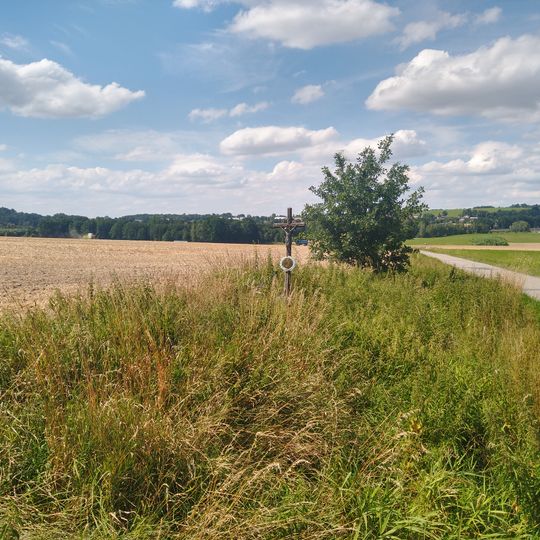 Kříž u rozcestí na Novou Ves