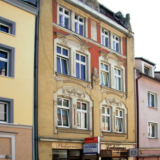 16 Osmańczyka Street in Opole