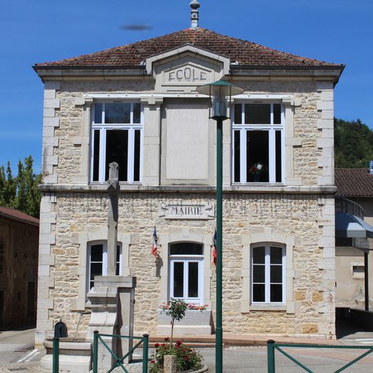 Mairie de Revonnas